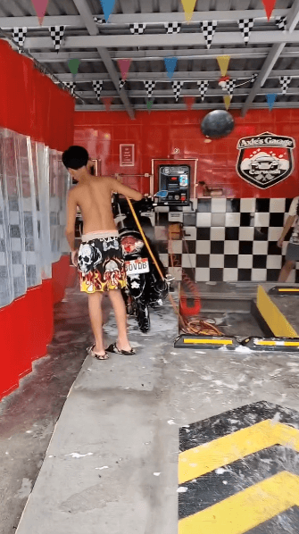 Video (click to watch)